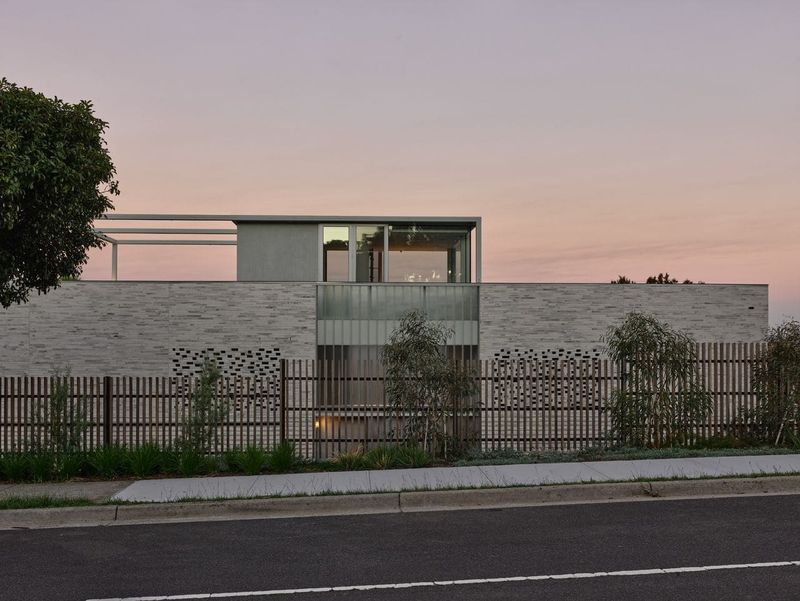 How One Melbourne Family Built a Concrete Fortress That Opens Like a Flower