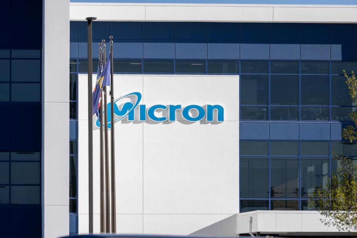 Micron's Market Cap Climbs to $1.2 Trillion as Memory Shortage Deepens