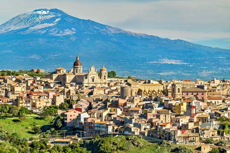 A Sicilian Baroque Town Where the Piazzas Still Belong to the Locals