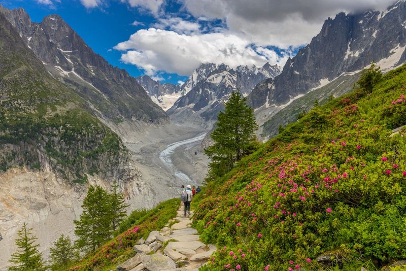 Mont Blanc's Famous Loop Trail May Require Advance Booking