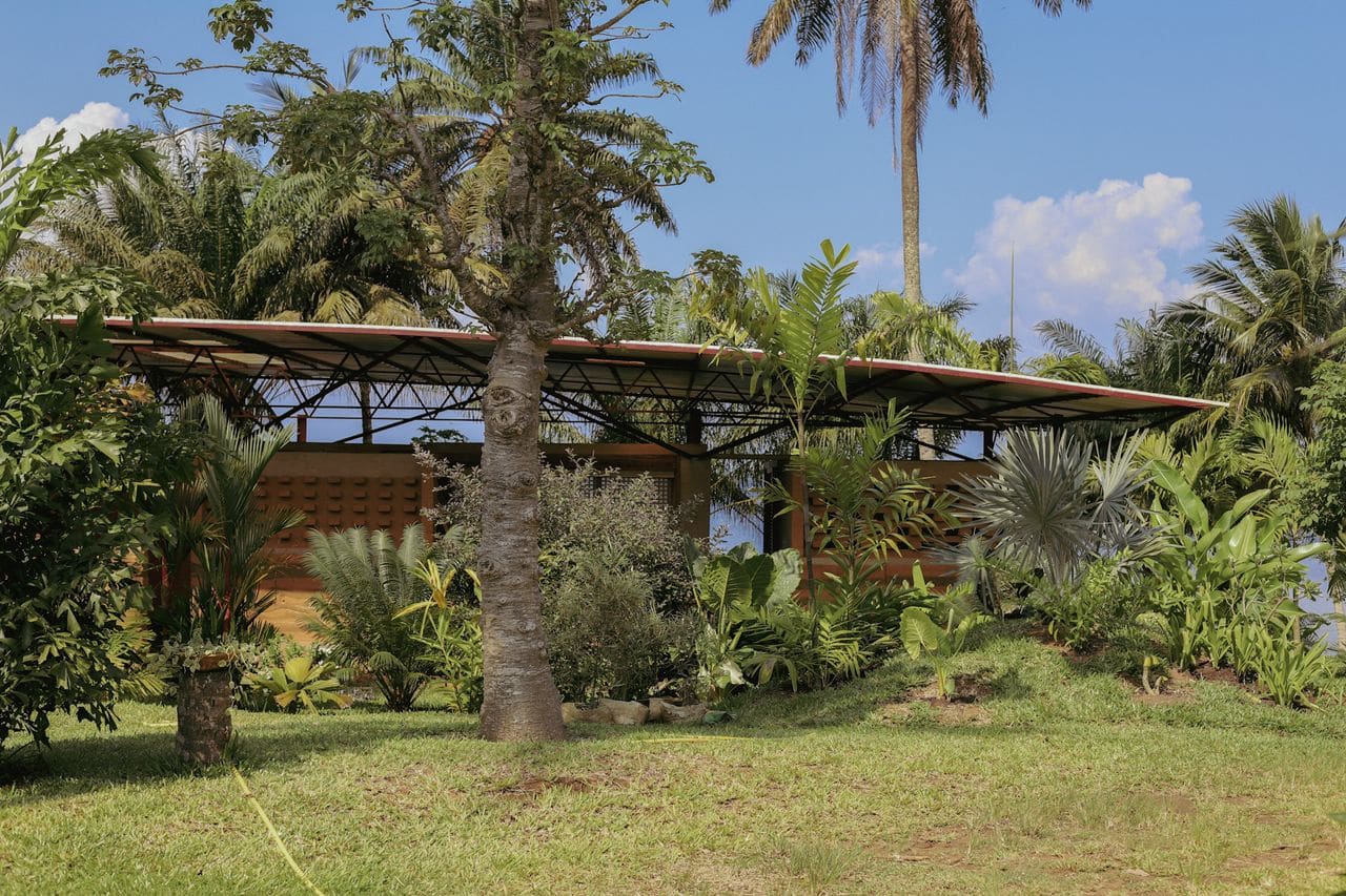 Moyésoa Reinterprets West African Vernacular Through the Essoa Pavilion
