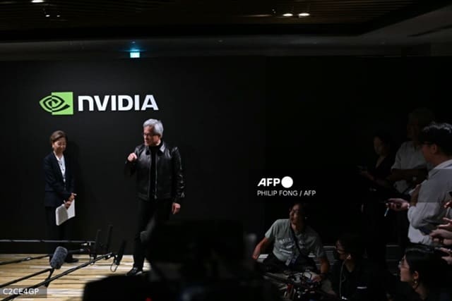Nvidia Targets Chinese Telecom Firms for 6G Base Station Push