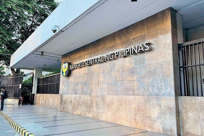 Philippines Central Bank Signals Softer Rate Path as Growth Lags