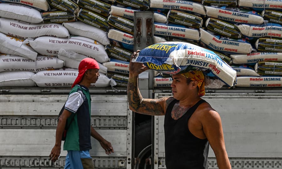 Philippines Keeps Rice Imports Open as El Niño Threatens 750,000-Ton Harvest Shortfall
