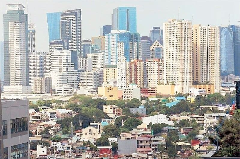 Philippines Needs Structural Fixes Beyond Spending Push, Economists Warn
