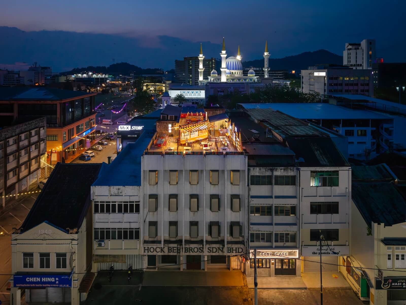 Reclaiming the Rooftop: How One Malaysian Restaurant Proves the Fifth Facade Still Has Stories to Tell