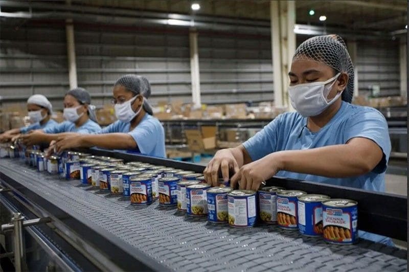 San Miguel Food and Beverage Earnings Slip 4% as Consumer Pressure Mounts