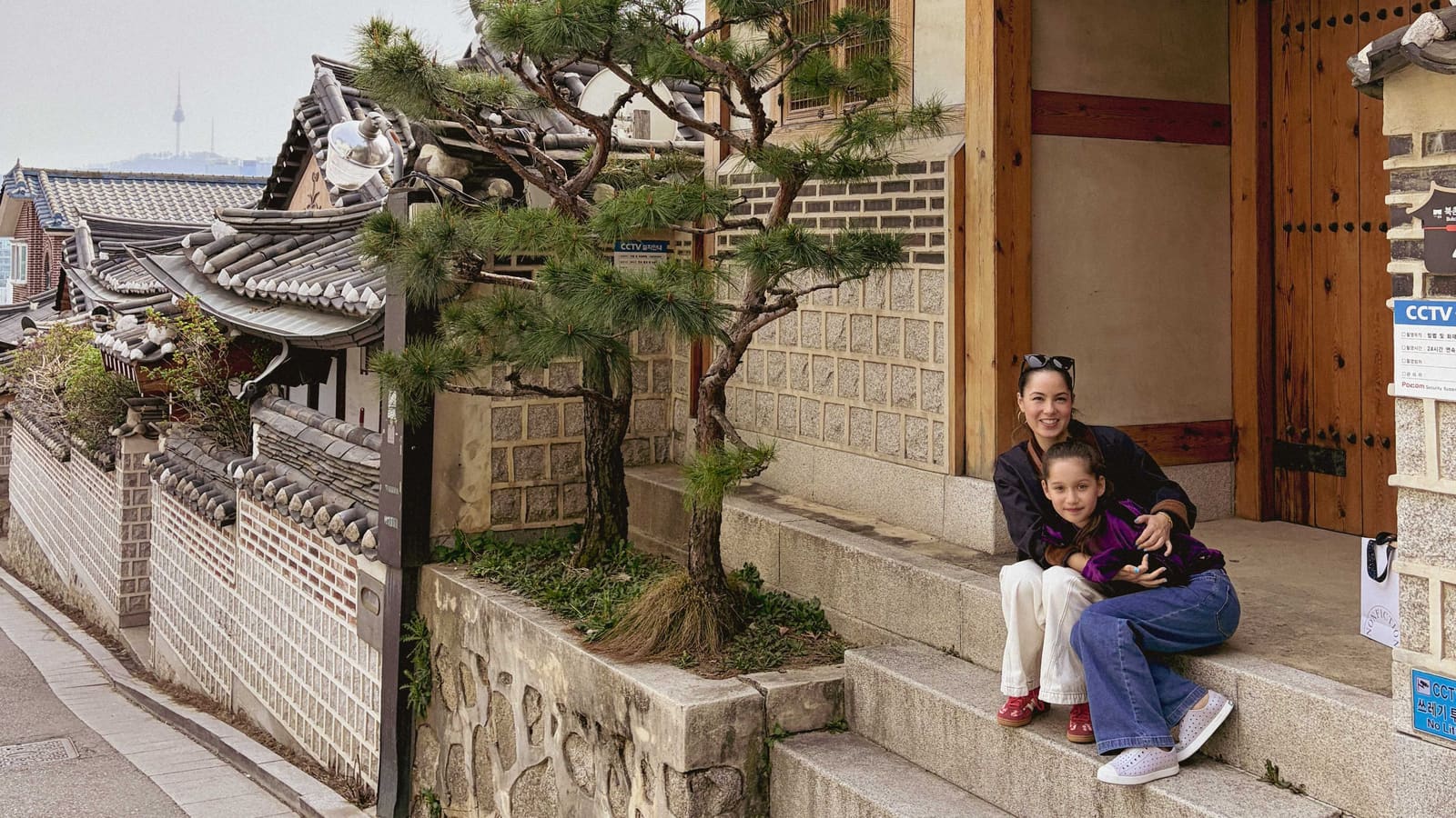 Seoul in Spring: A Tween-Led Journey Through Hanbok, Pancakes, and the Unfolding Self