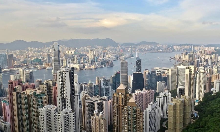 Singapore Capital Leads Southeast Asian Surge in Hong Kong Property Deals