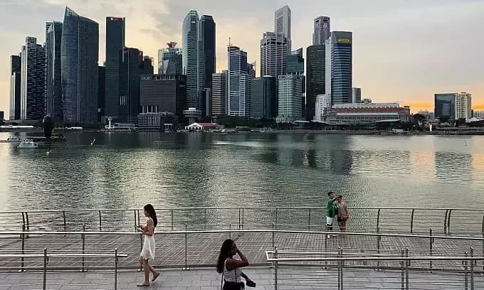 Singapore's Economy Expands 5.9% in Q2 as AI Spending Offsets Mideast Tensions