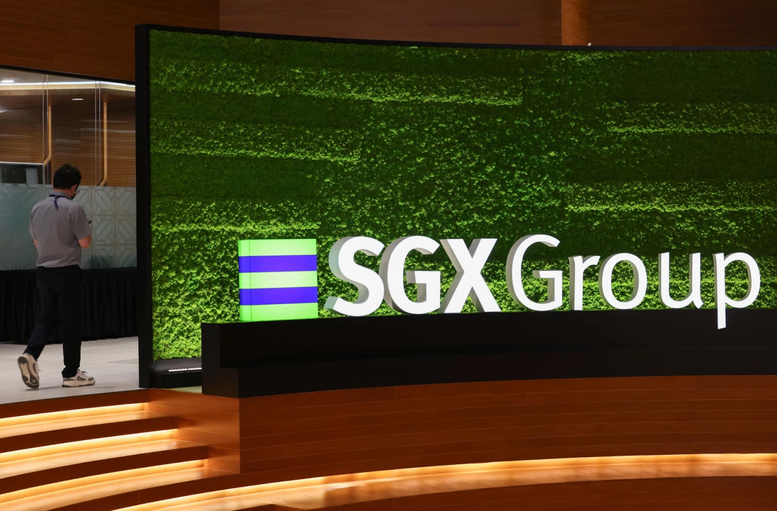 Singapore Exchange Posts Record Profit Amid Weak Primary Market Activity
