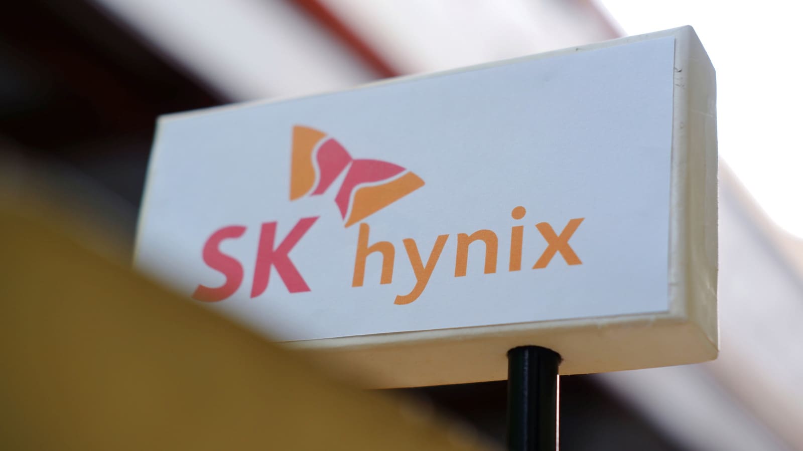 SK Hynix Bets $38 Billion on AI Memory Demand