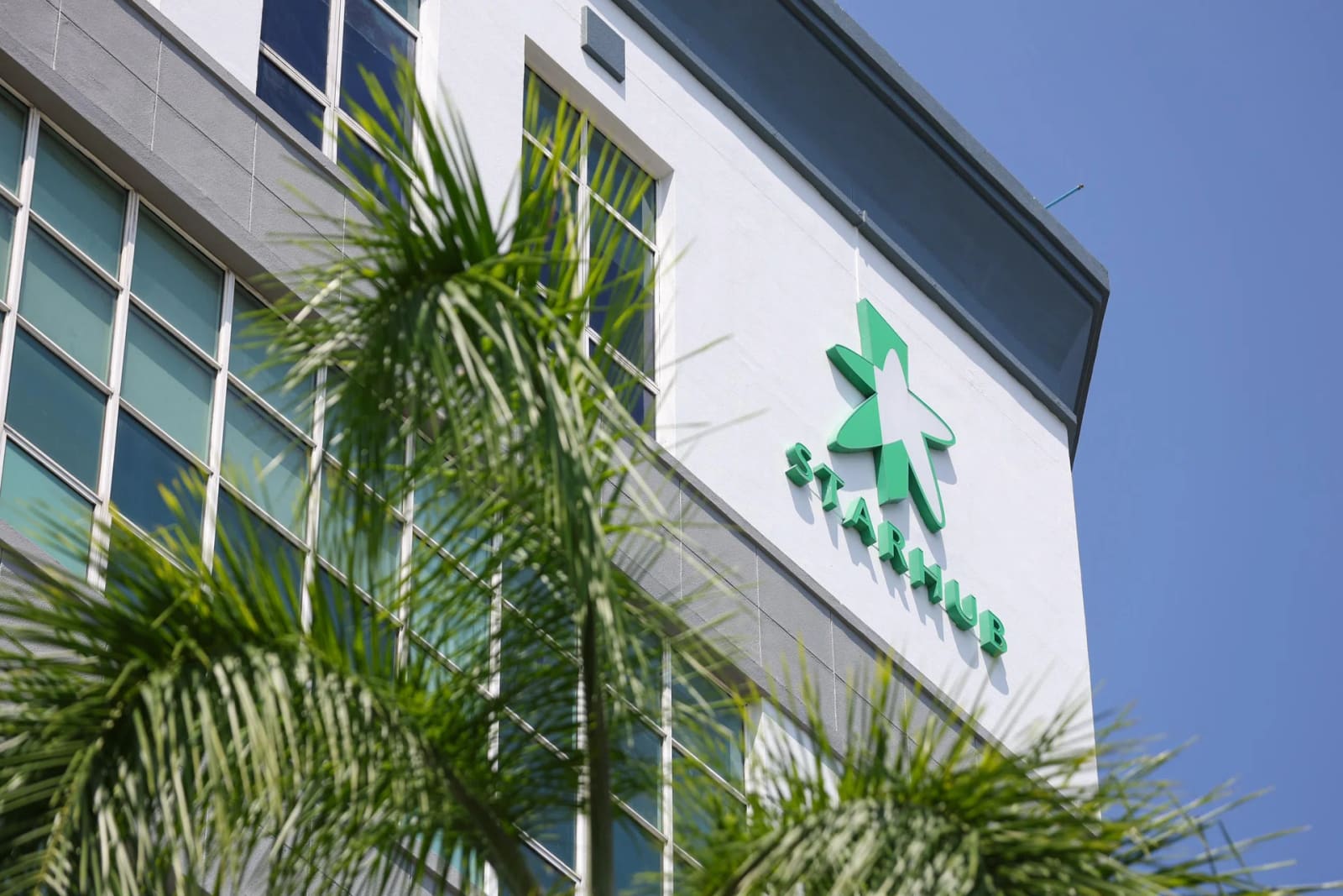 StarHub Consolidates MyRepublic Mobile Subscribers in Network Expansion