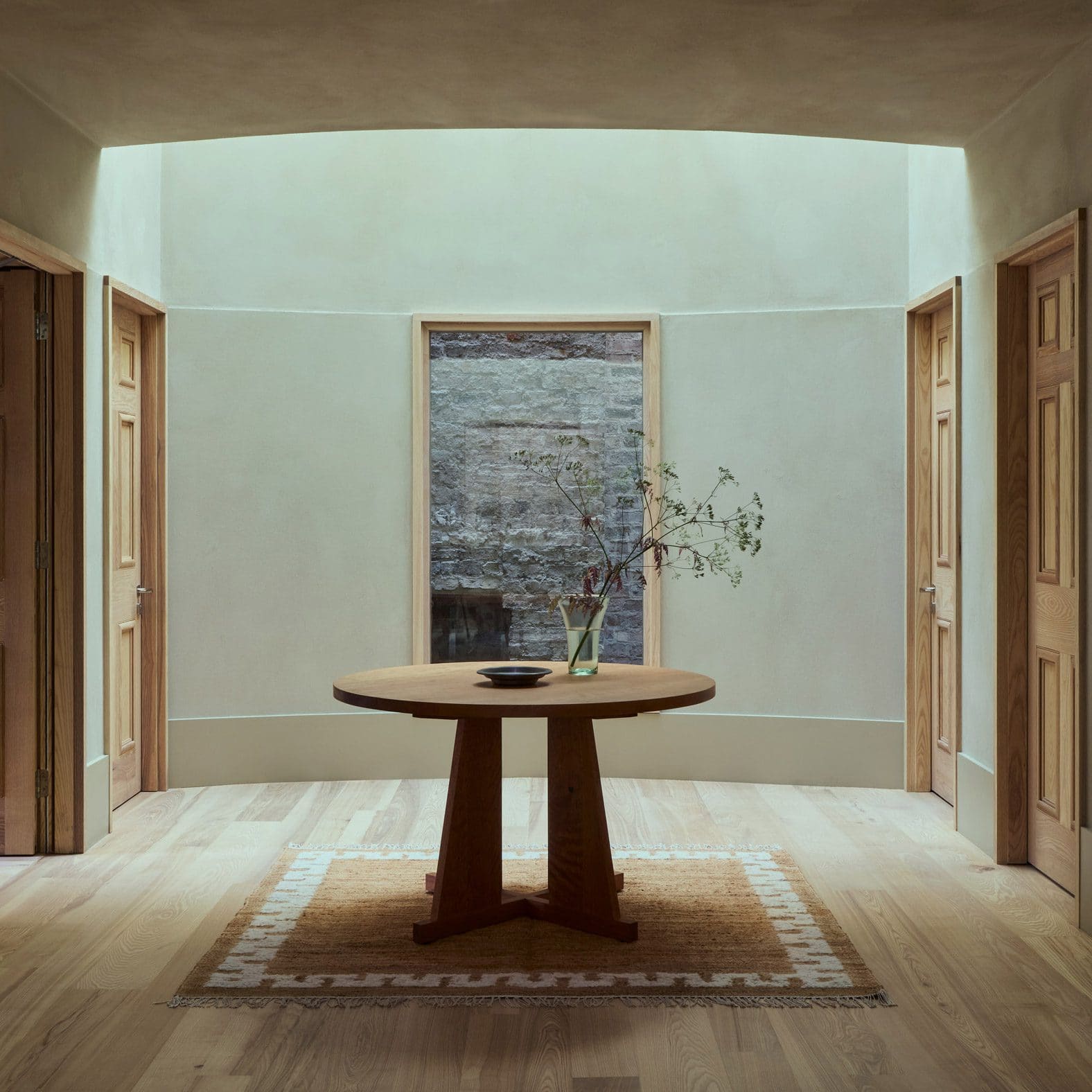 How Tactile Materials and Irish Vernacular Shaped a Victorian Ruin's Revival