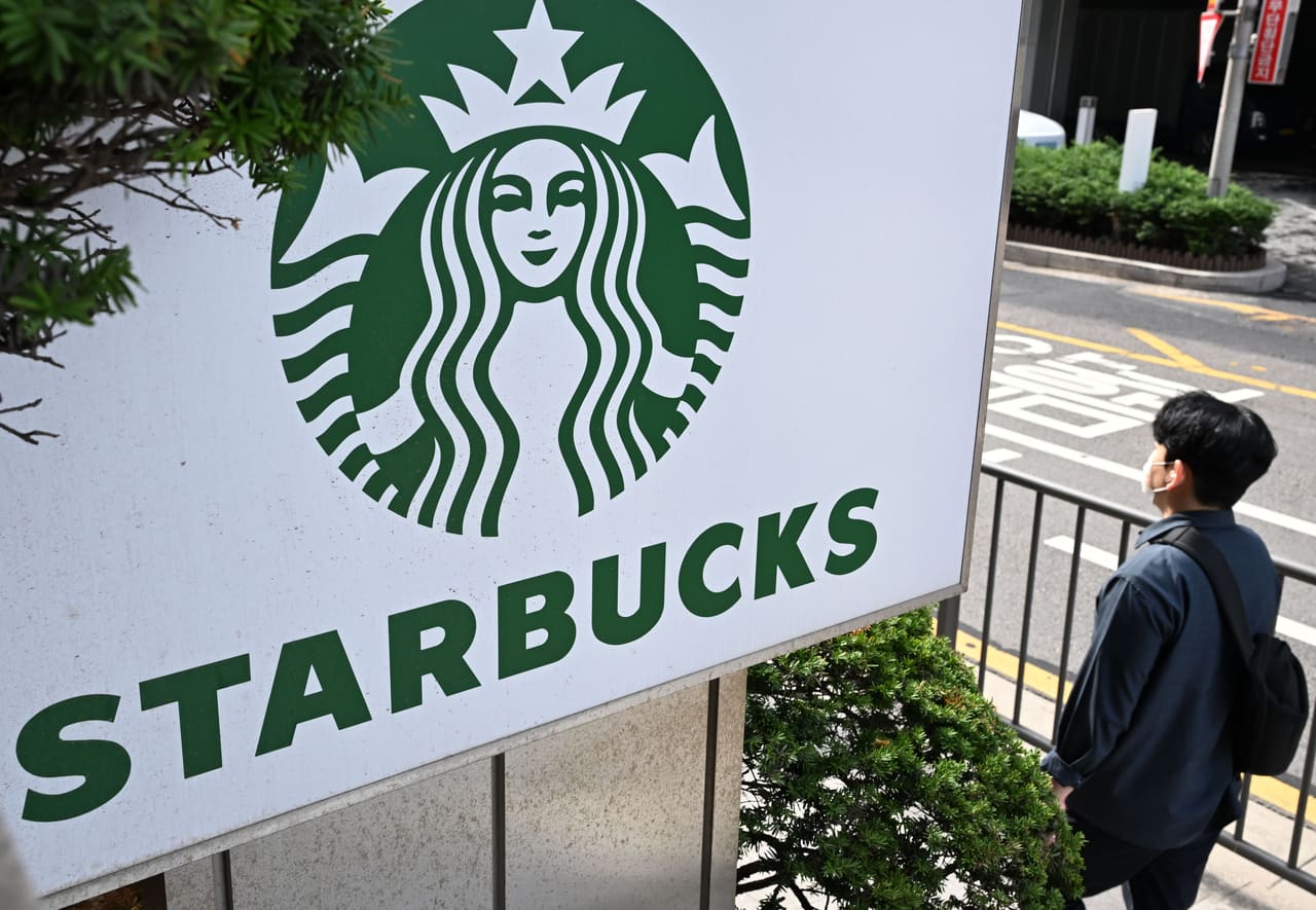 Twosome Place Overtakes Starbucks in South Korean Card Sales