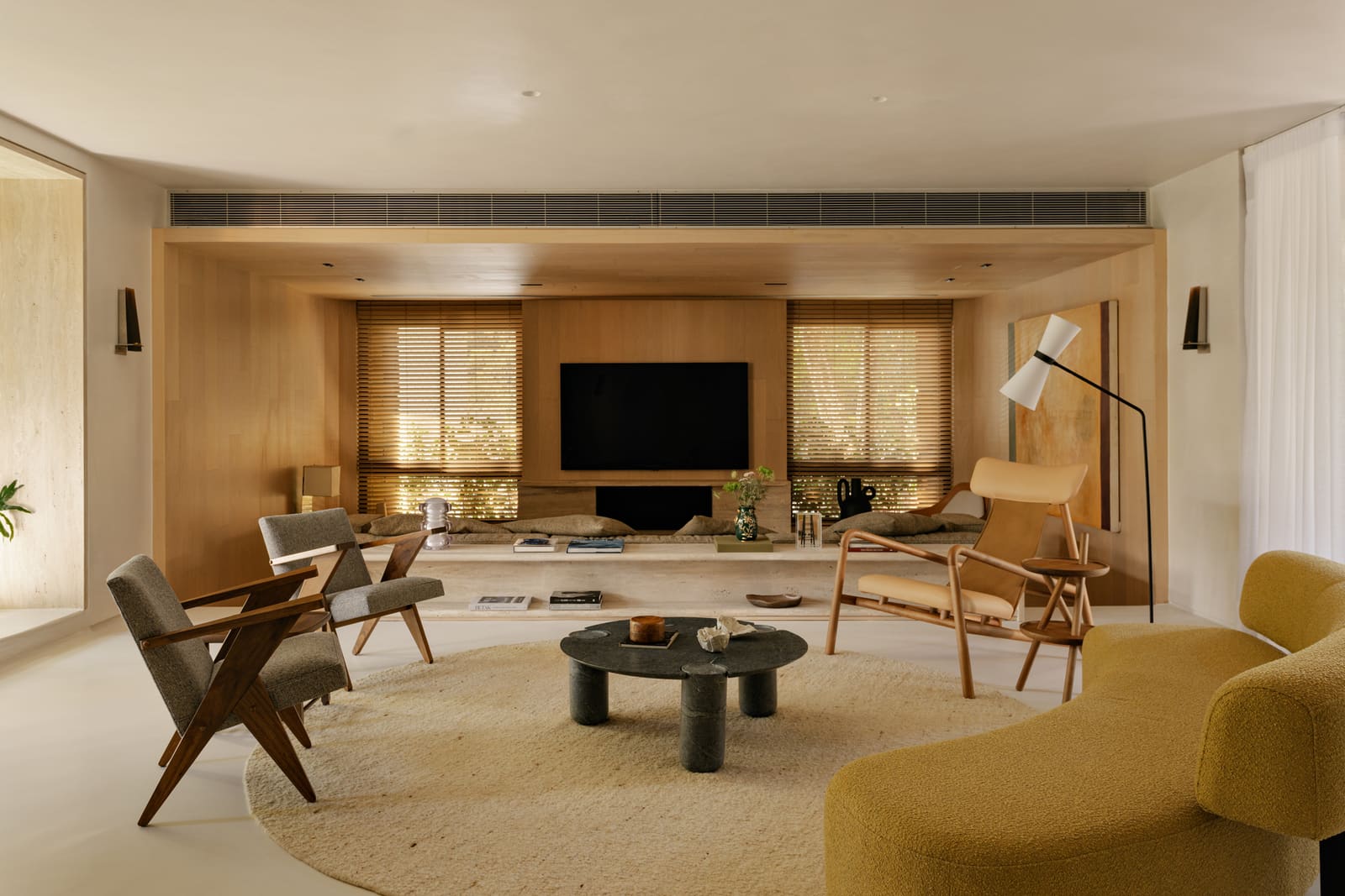 Unlocking Flow: A São Paulo Apartment Reimagined Through Material Memory