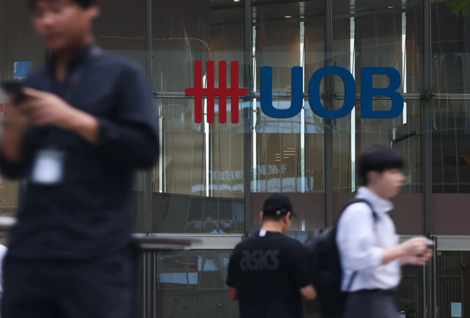 UOB Kay Hian Posts 66% Jump in First-Half Profit on Trading Surge