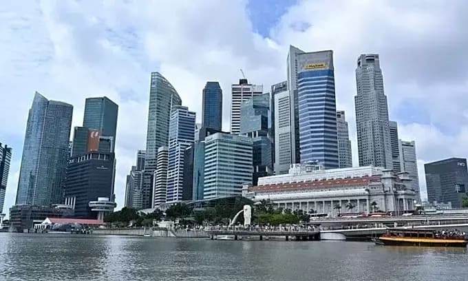 Vietnam Draws $7.5 Billion From Singapore in Seven Months