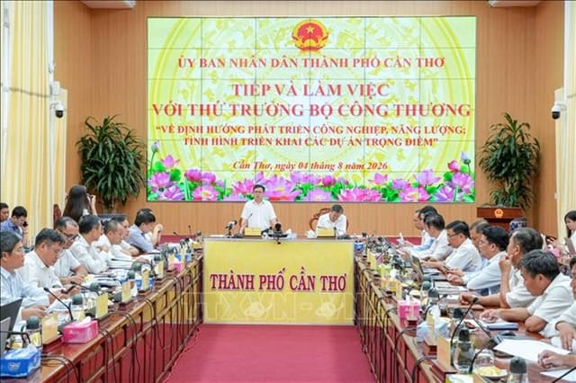 Vietnam Eases Corporate Bond Fundraising Rules to Revive Capital Markets