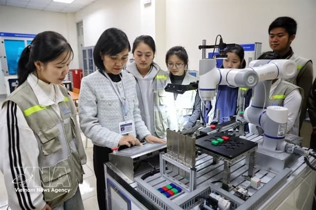 Vietnam Emerges as Key Hub for US Semiconductor Operations