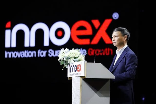 Vietnam Positions State as First Customer for Domestic Tech Products