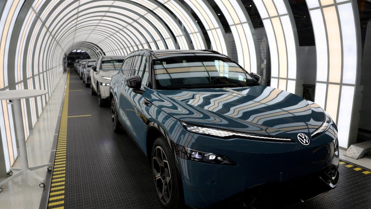 Volkswagen Probes Chinese Supplier After Hundreds of New Graduates Dismissed