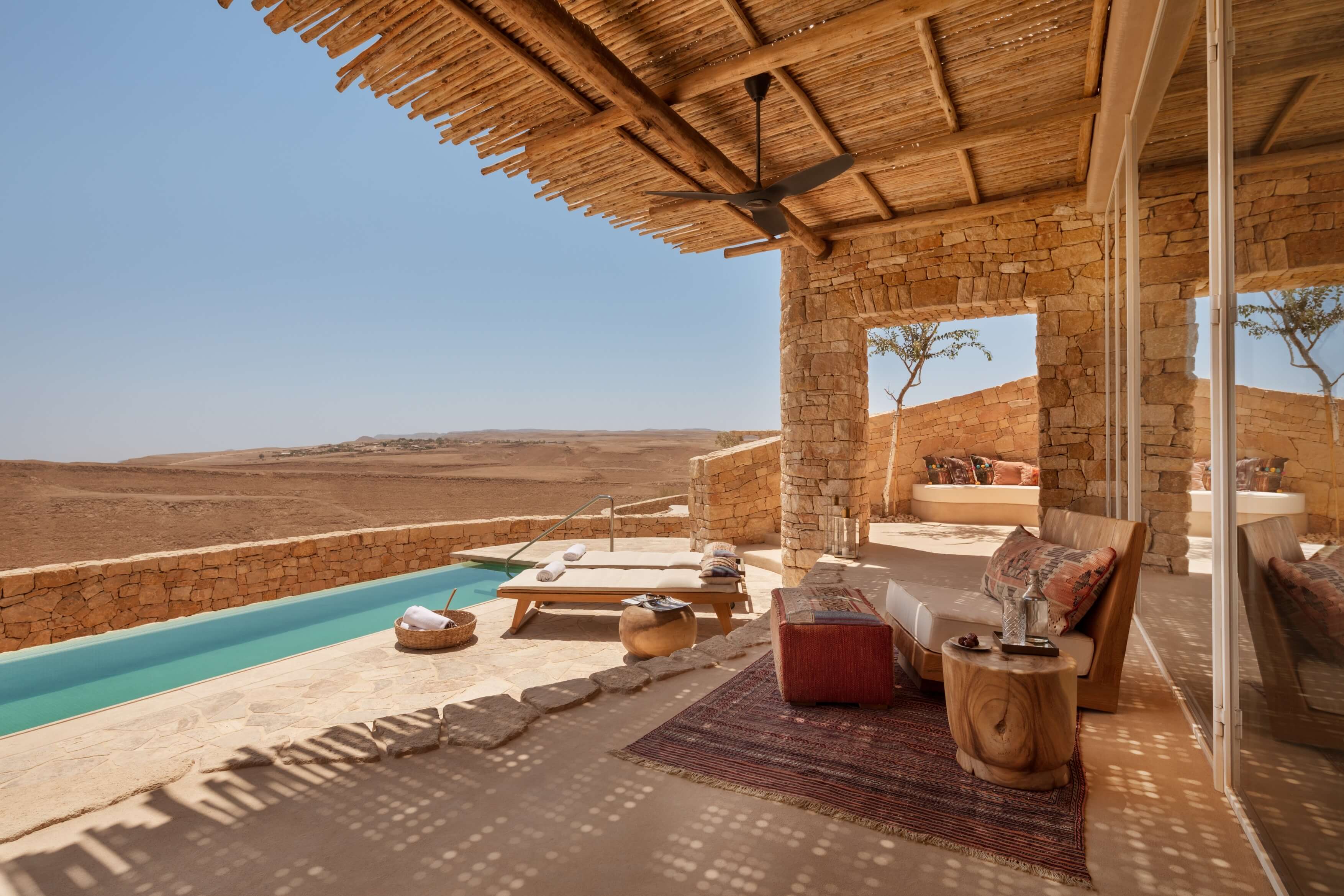 Thermal Clay Walls In Wellness Resorts