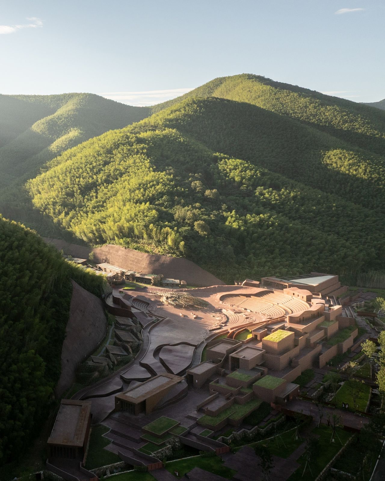 Where Birds And Humans Take the Stage: A New Kind Of Open-air Theater In China