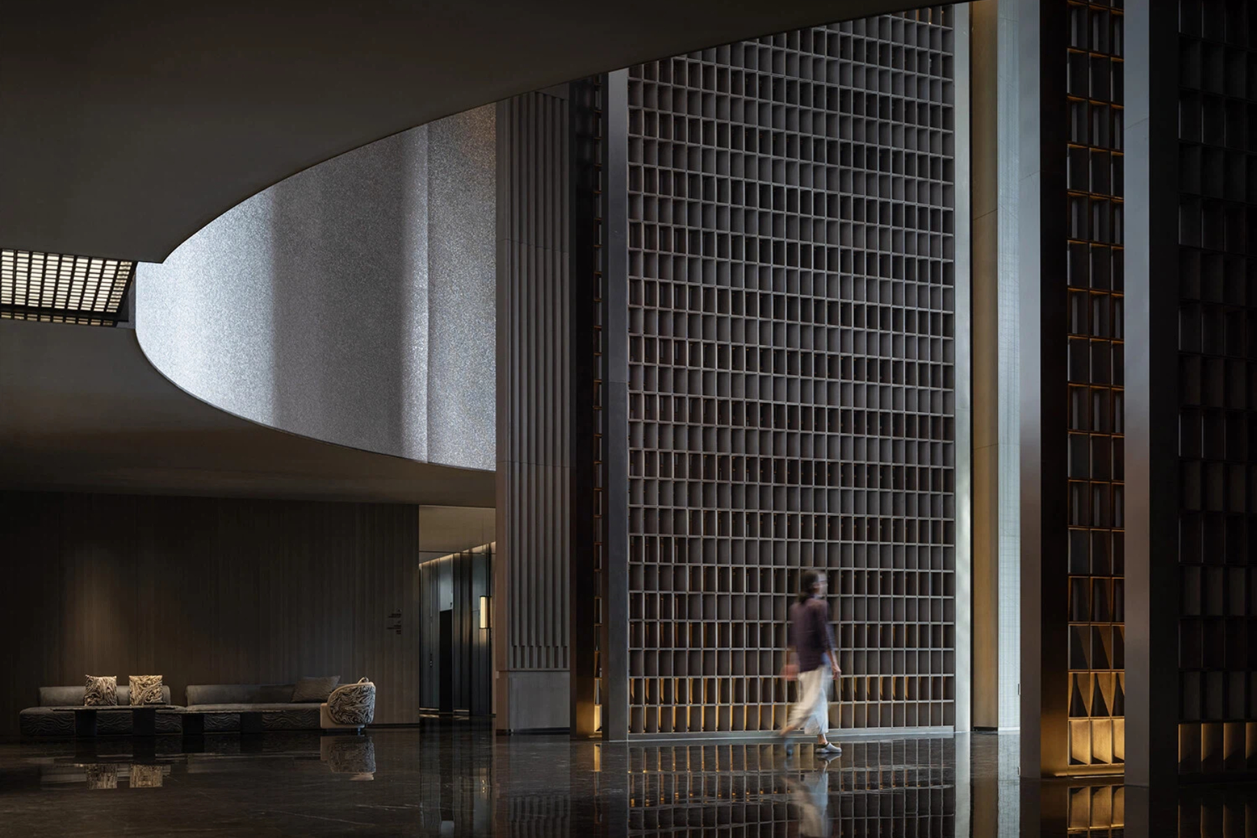 Zhonghong Wyndham Grand Hotel: A Choreography Of Light, Matter, And Memory