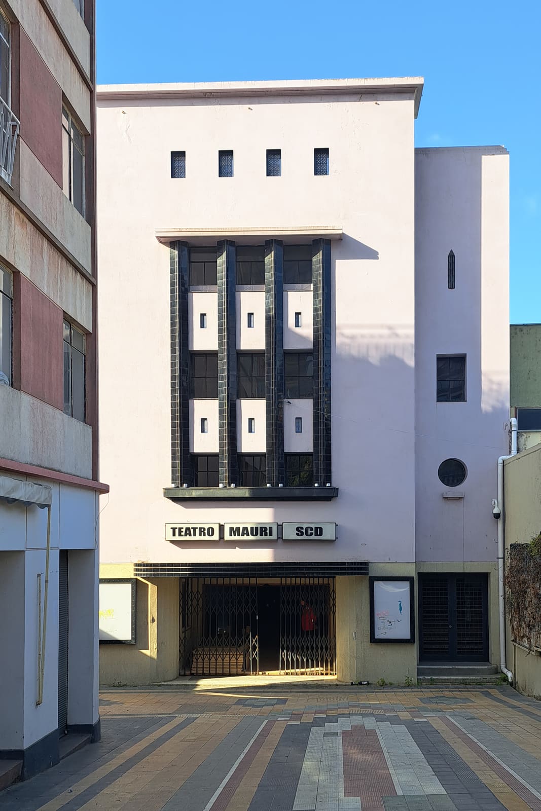 How a Fire-Ravaged Chilean Cinema Found New Life as a Flexible Concert Hall