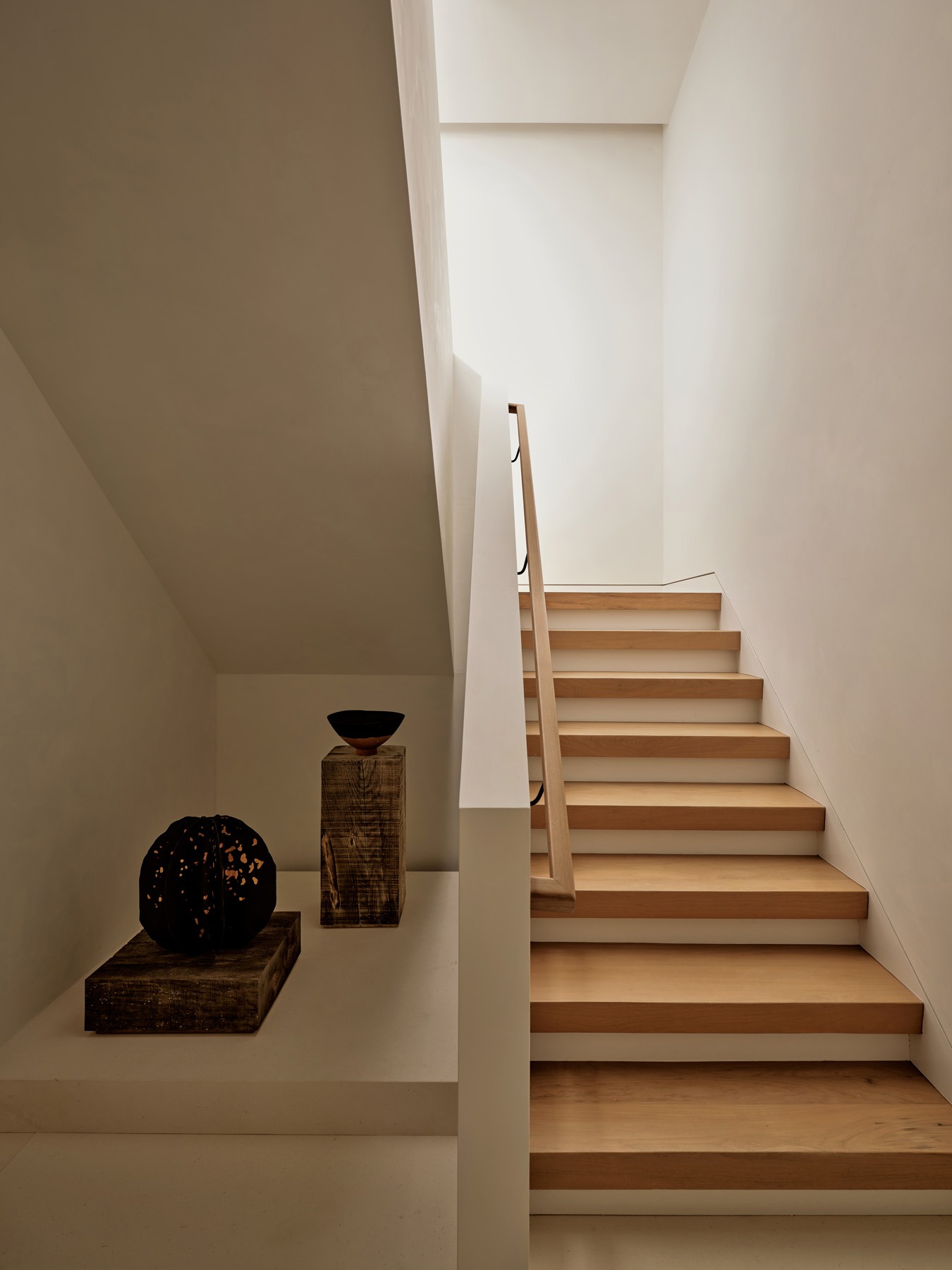 A Quiet Dialogue Across the Pacific: Teo Yang Studio Softens the Edge of Manhattan Beach