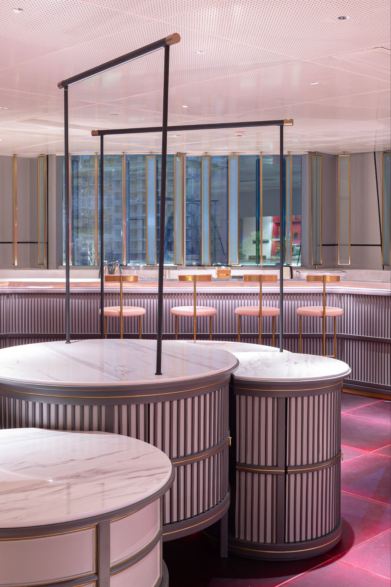 Sonmei Hotel: Where Minimalism Meets Fluid Geometry in Shenzhen's Urban Landscape