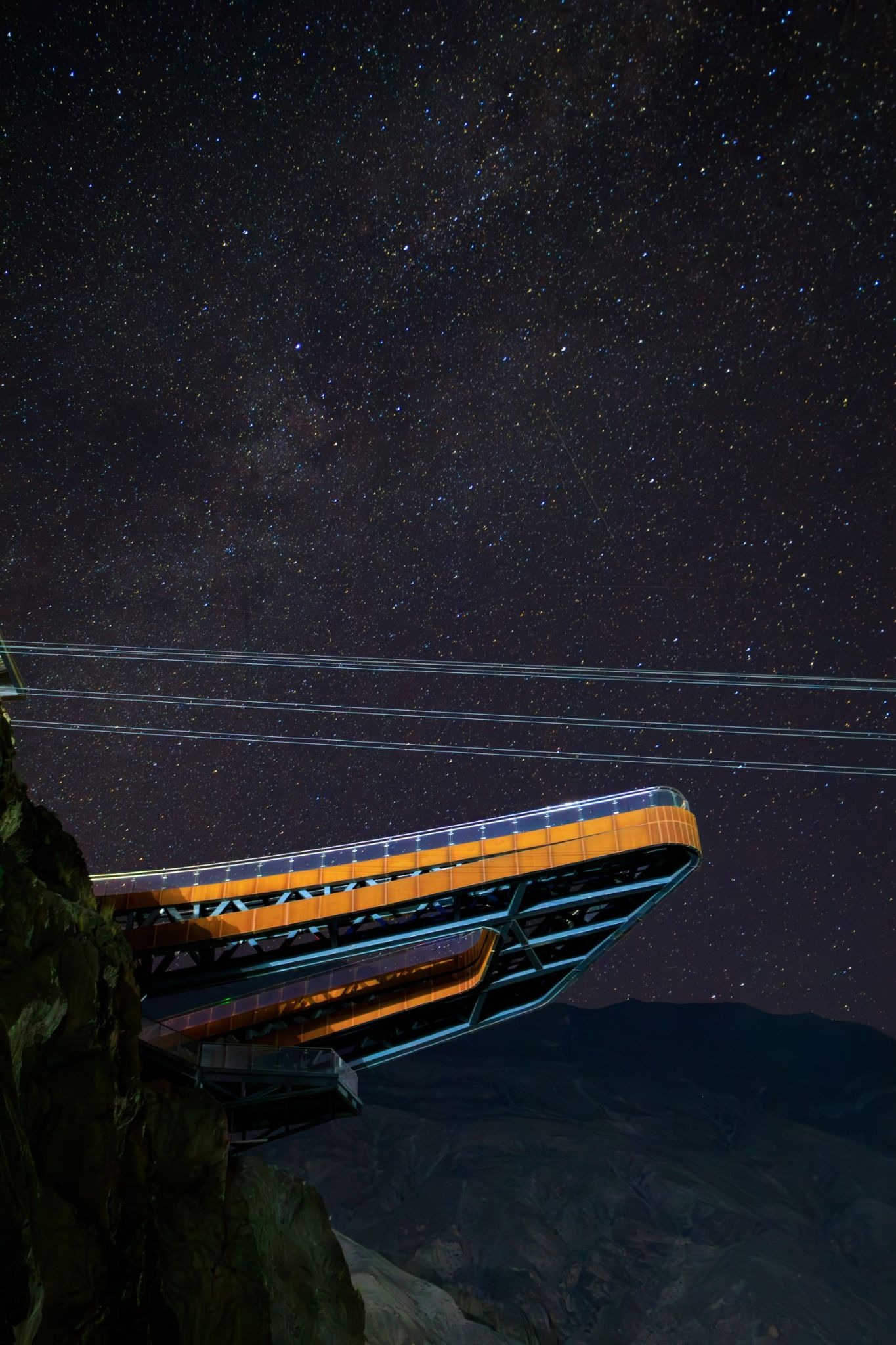 A Walk Above the Abyss: Archermit’s Vision at Nujiang River 72 Turns Canyon Scenic Area