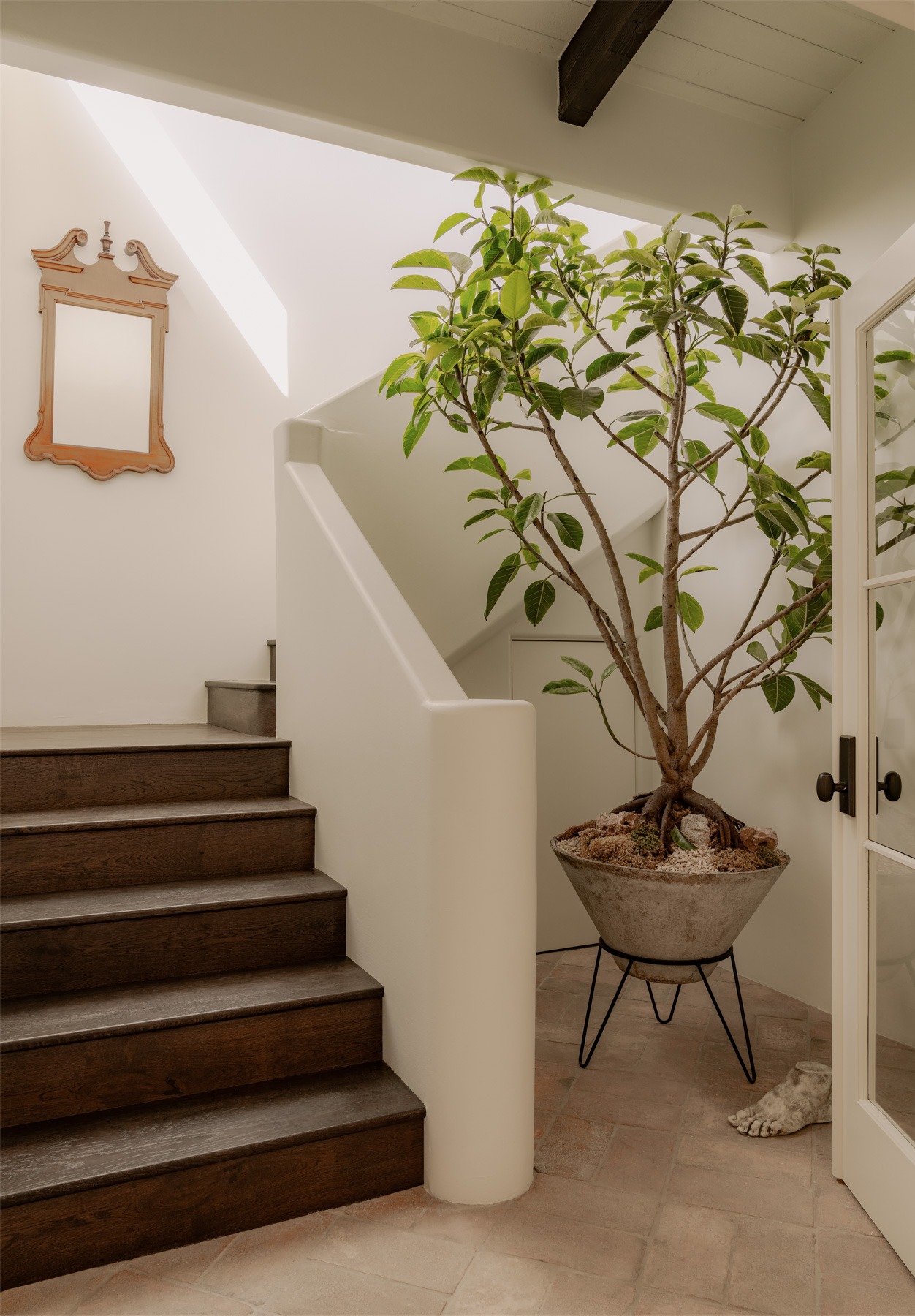 Hollywood’s Hidden Groove: The Soulful Rebirth of Outpost by Ome Dezin and Marco Zamora