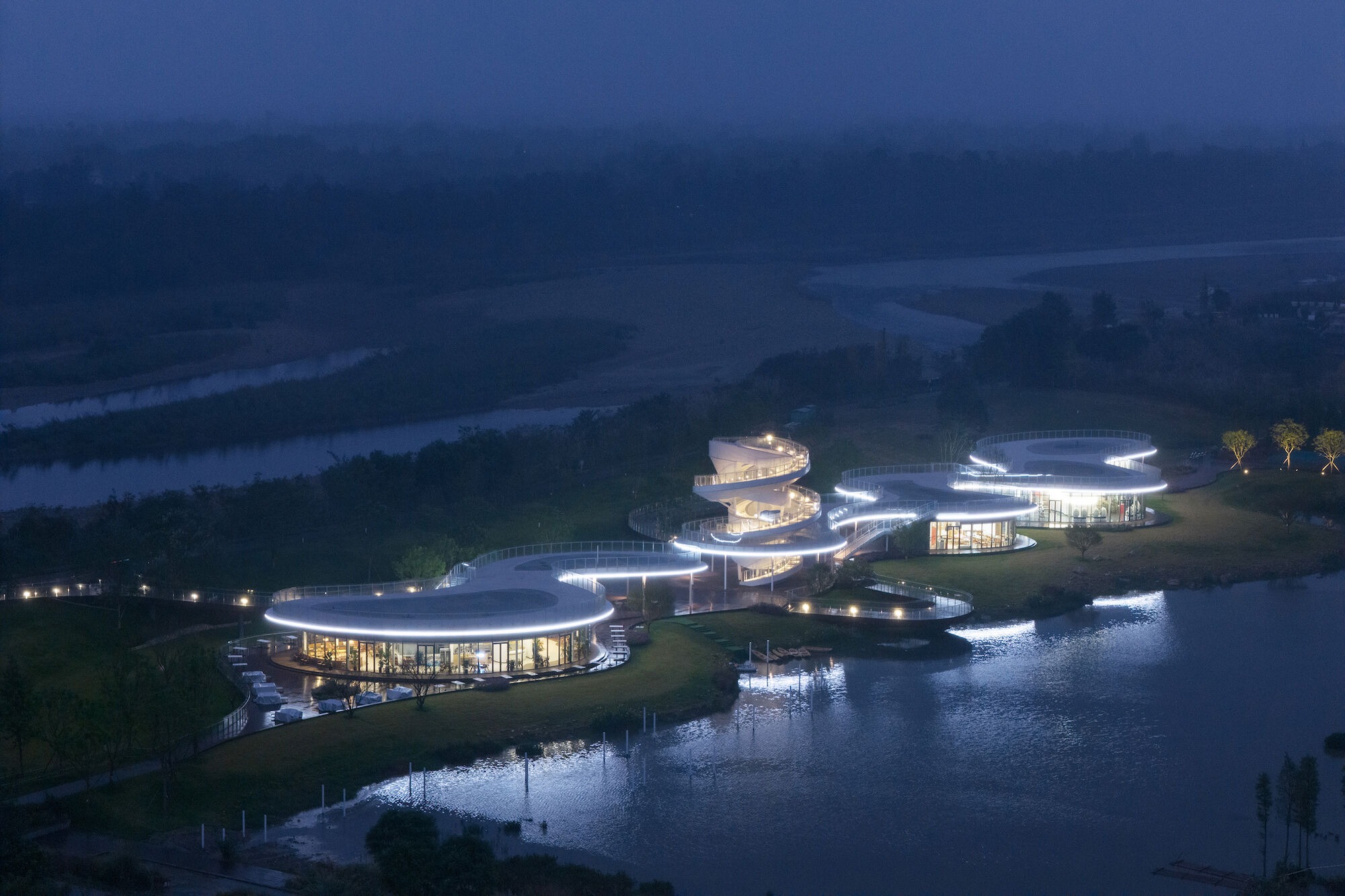 MUDA-Architects Reimagines the Lujiatan Wetland Park Service Center as a Living Landscape