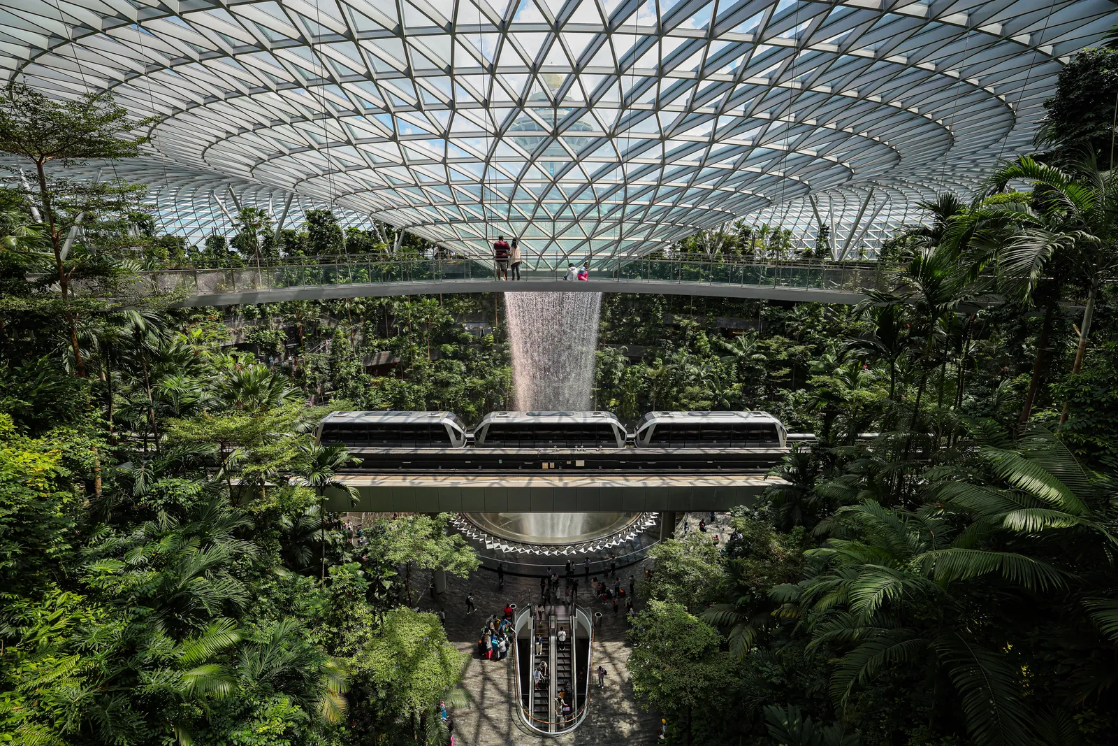 The Architecture Of Welcome: How Countries Shape Identity Through International Public Spaces
