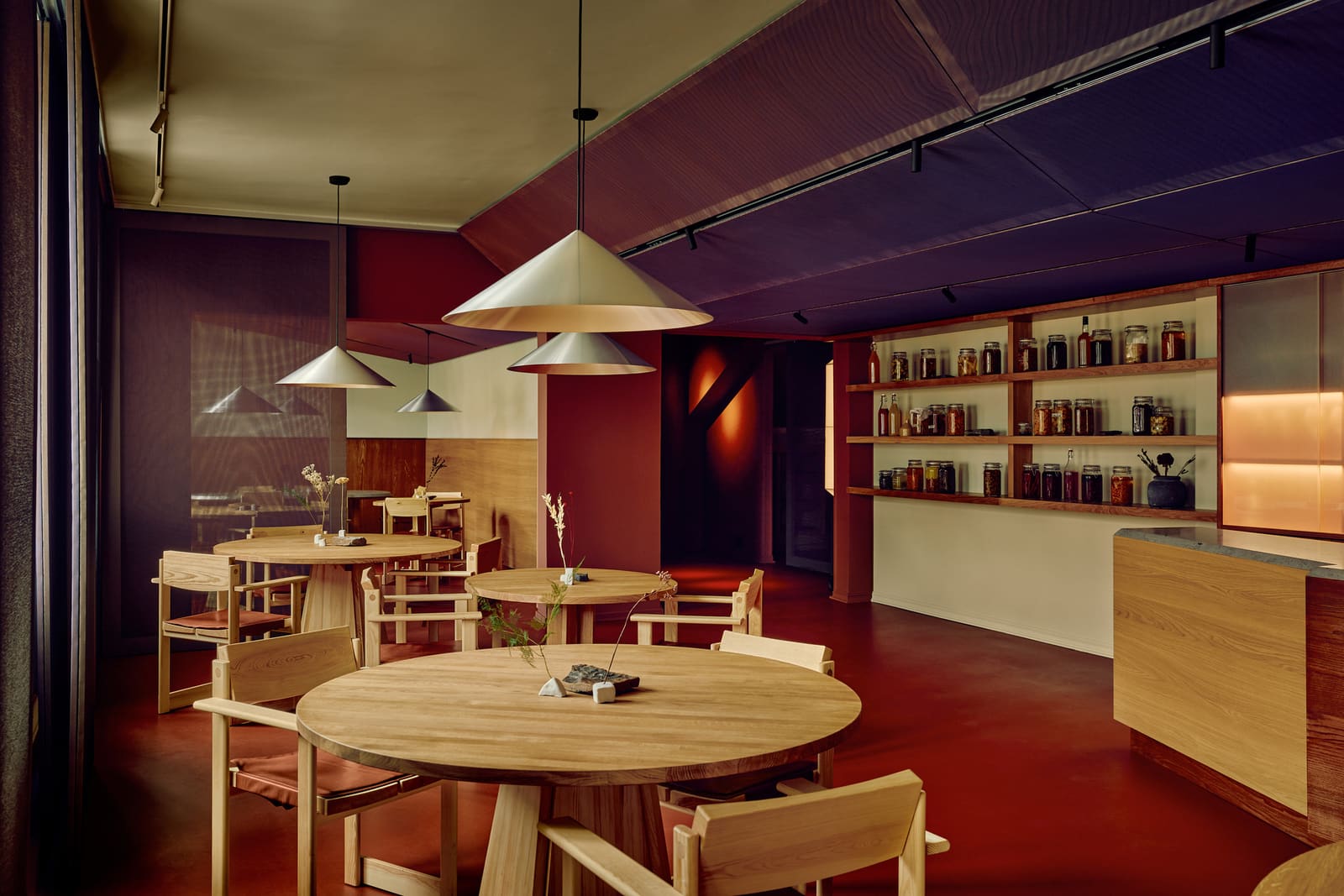 How Svalbard's Shifting Light Shaped a Fine-Dining Interior at the Top of the World
