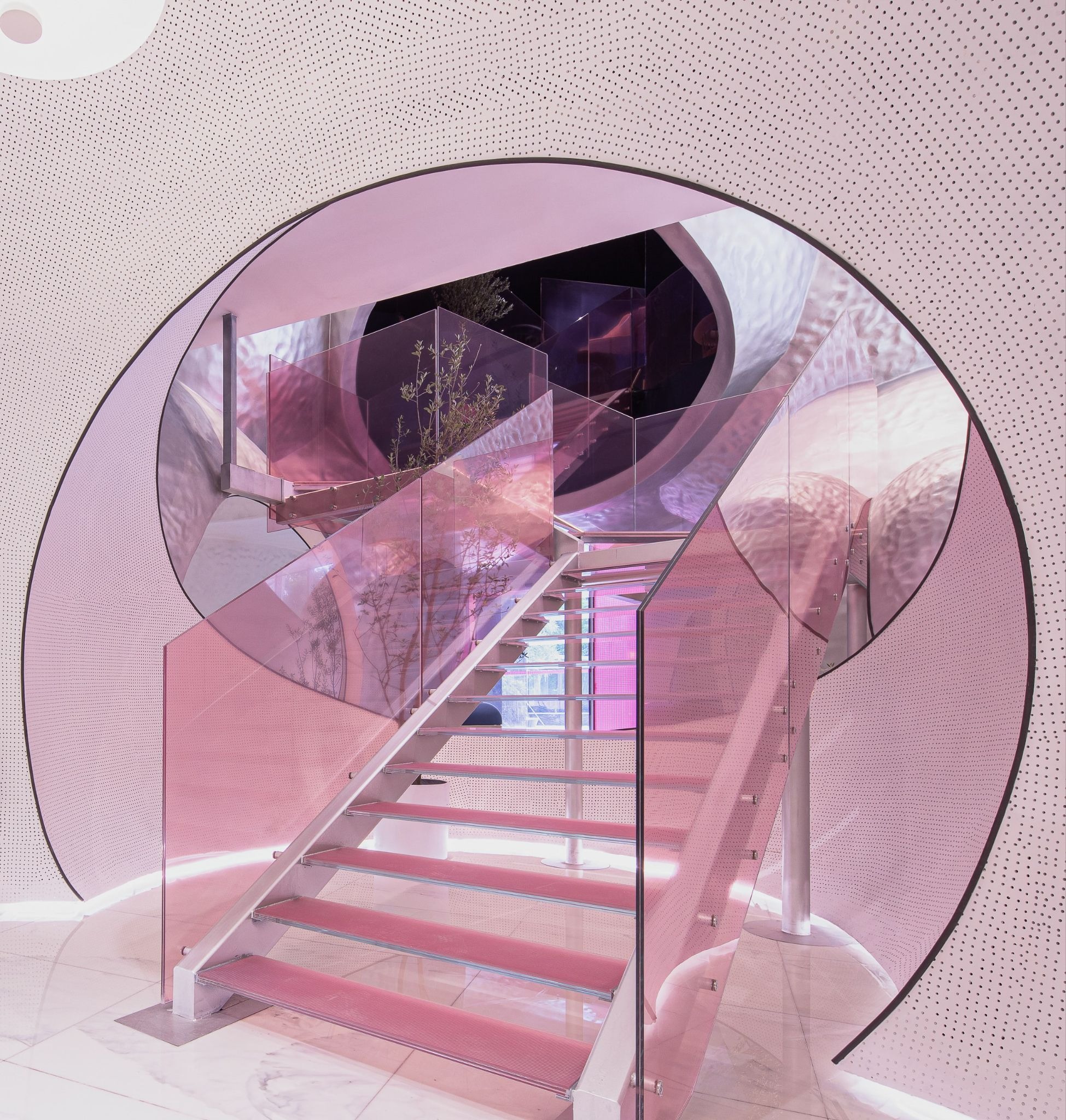 Sonmei Hotel: Where Minimalism Meets Fluid Geometry in Shenzhen's Urban Landscape