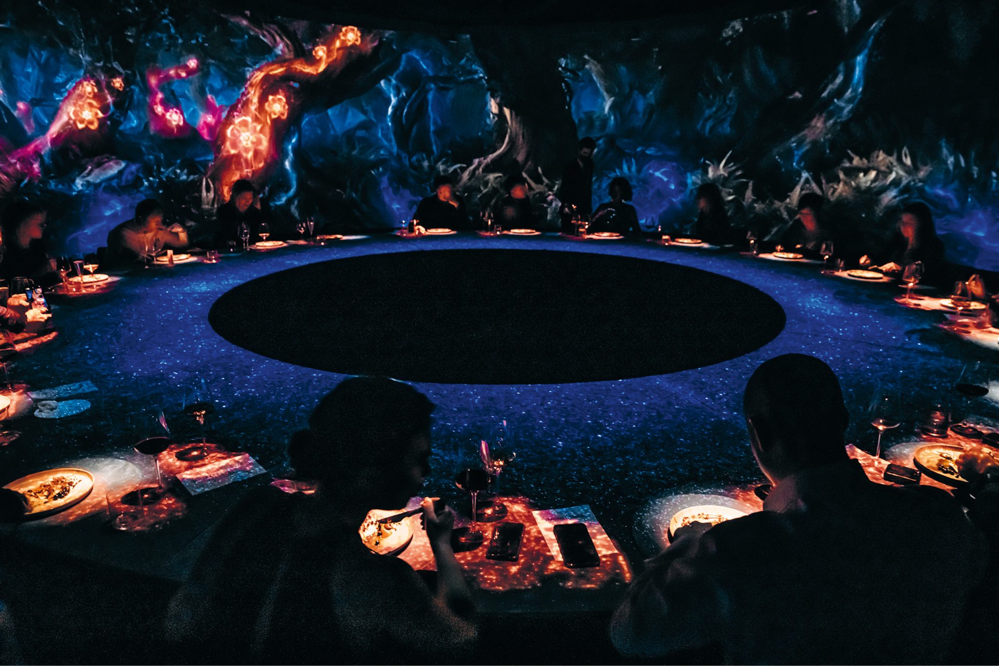 Top Picks - 8 Extraordinary Restaurants That Rewrite The Dining Experience