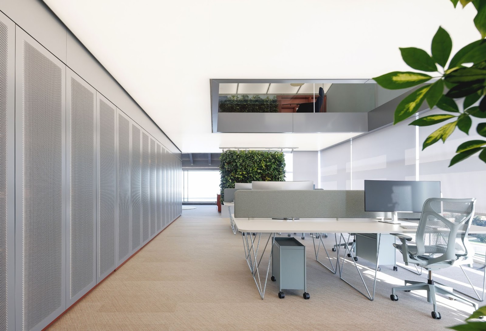 BlueRiot Deveron Workspace: CISARSTUDIO Shapes a Calm and Adaptive Office in Prague
