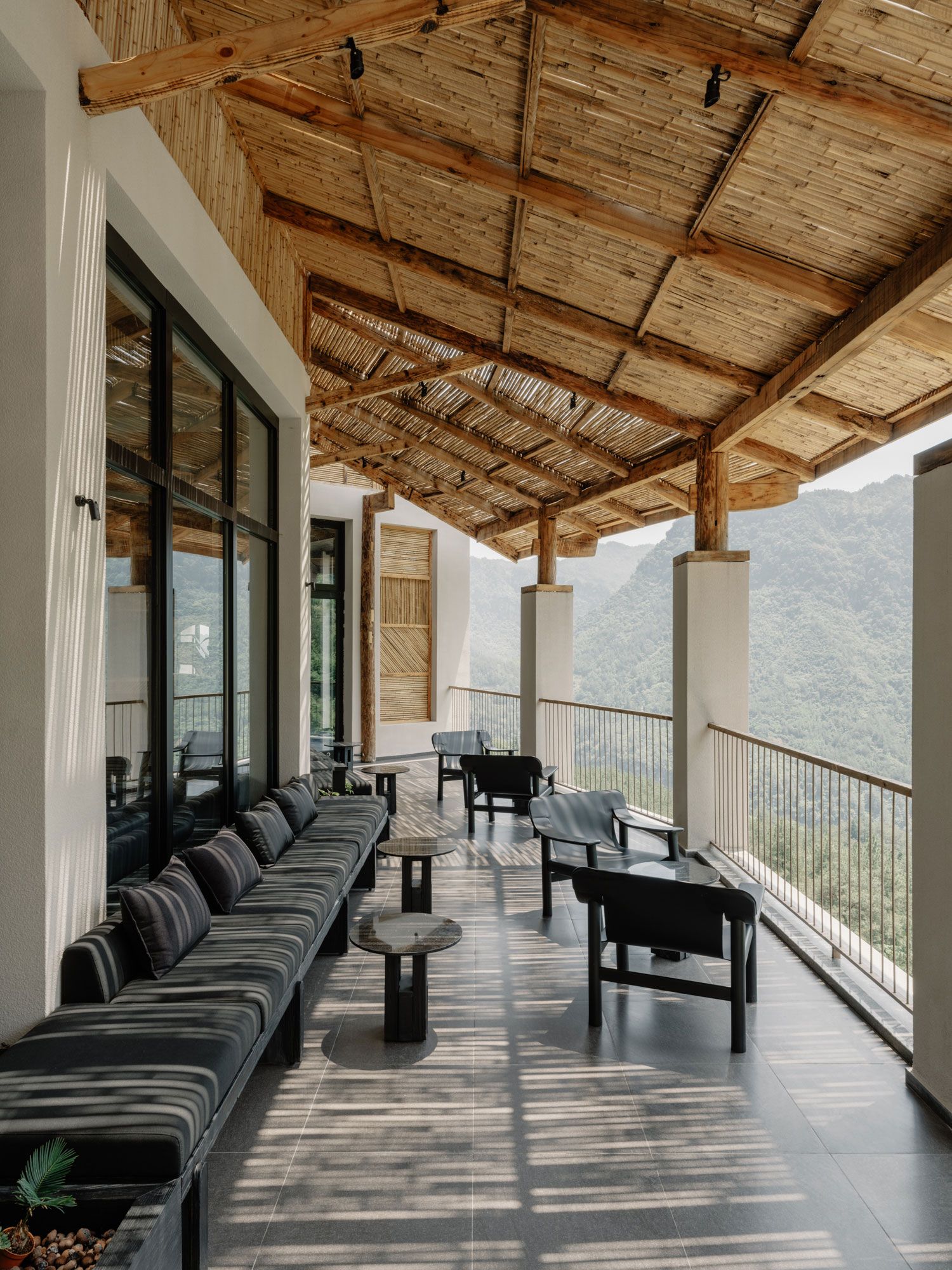 Where Mountains Meet Craft: Cloudhaus Hotel And The Art Of Quiet Hospitality