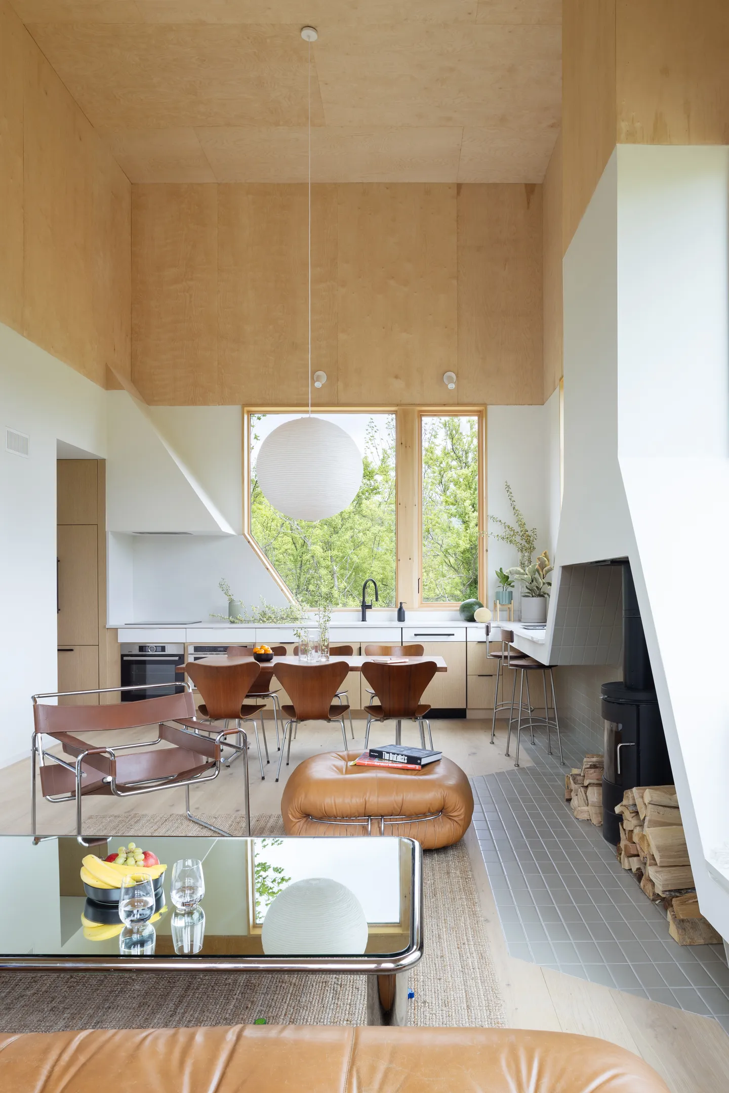 Design Tricks That Make Small Home Spaces Feel Larger