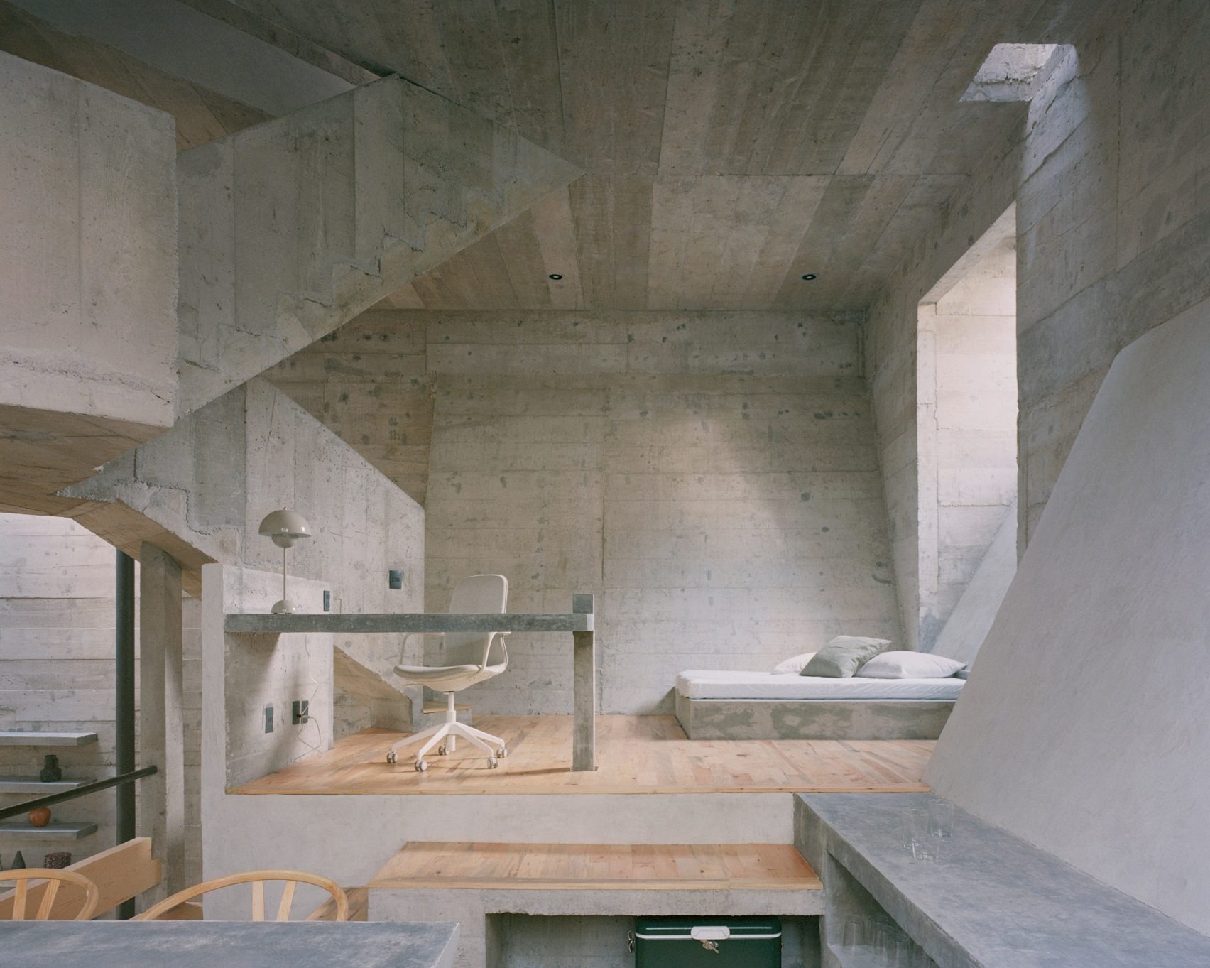 Casa Alférez: A Brutalist Refuge in the Pines Forged for Silence and Shelter