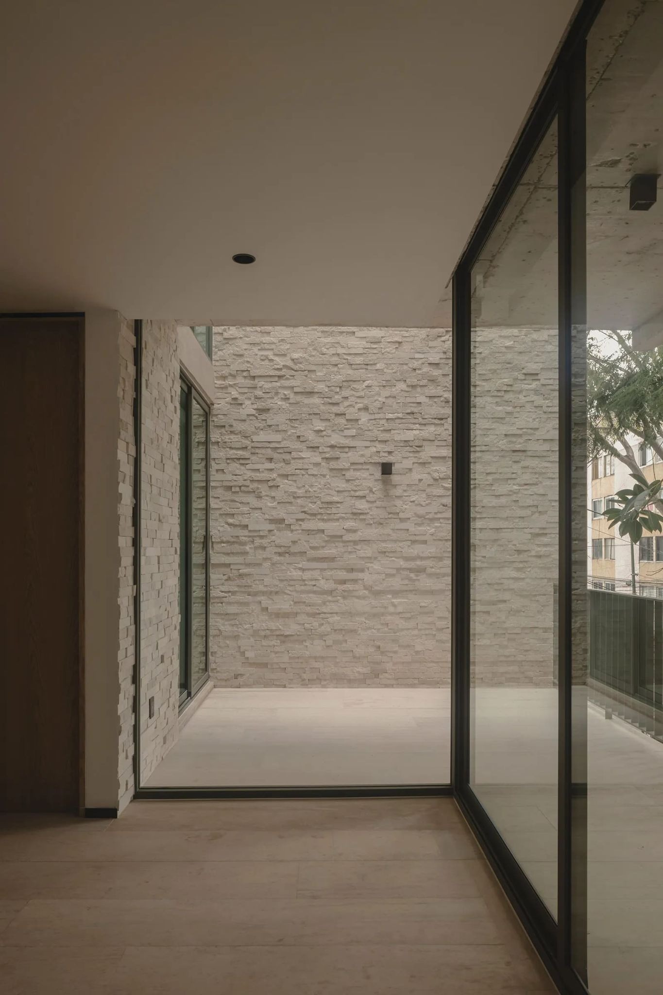 The Quiet Densification of Portales: Tenter Estudio Redefines Urban Living in Mexico City
