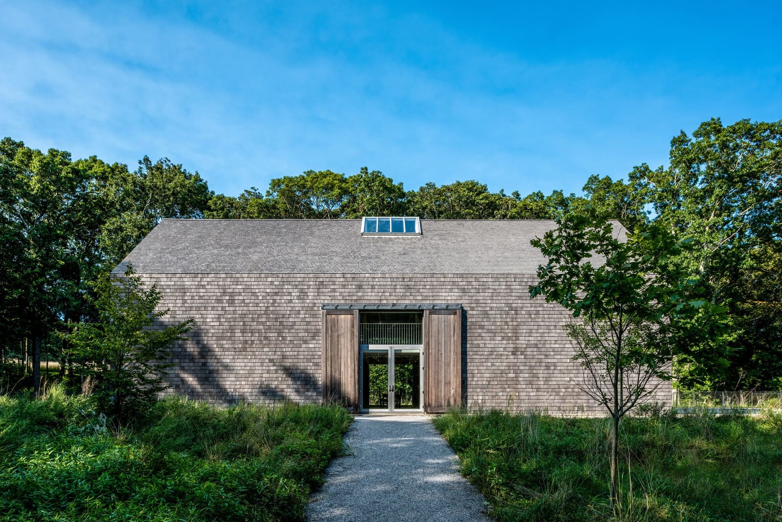 The Architecture of Collaboration: A Barn That Shapes Creative Exchange