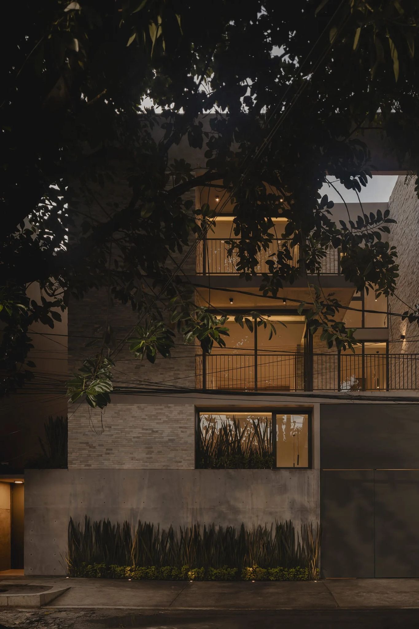 The Quiet Densification of Portales: Tenter Estudio Redefines Urban Living in Mexico City