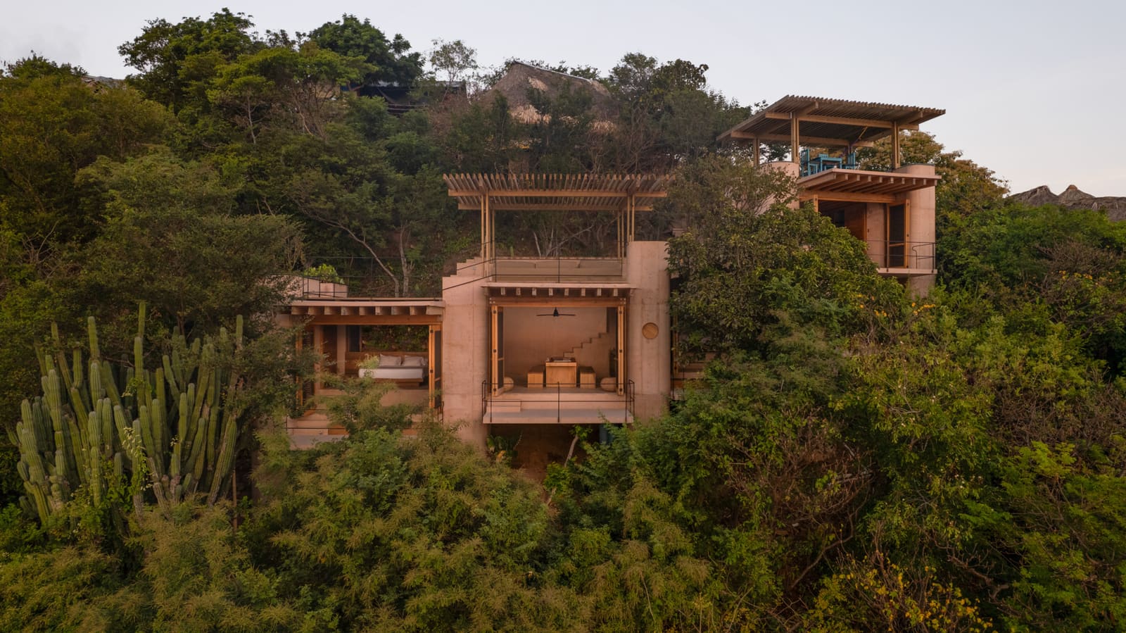 The Single-Module House: How Repetition Shapes Architecture on Steep Terrain