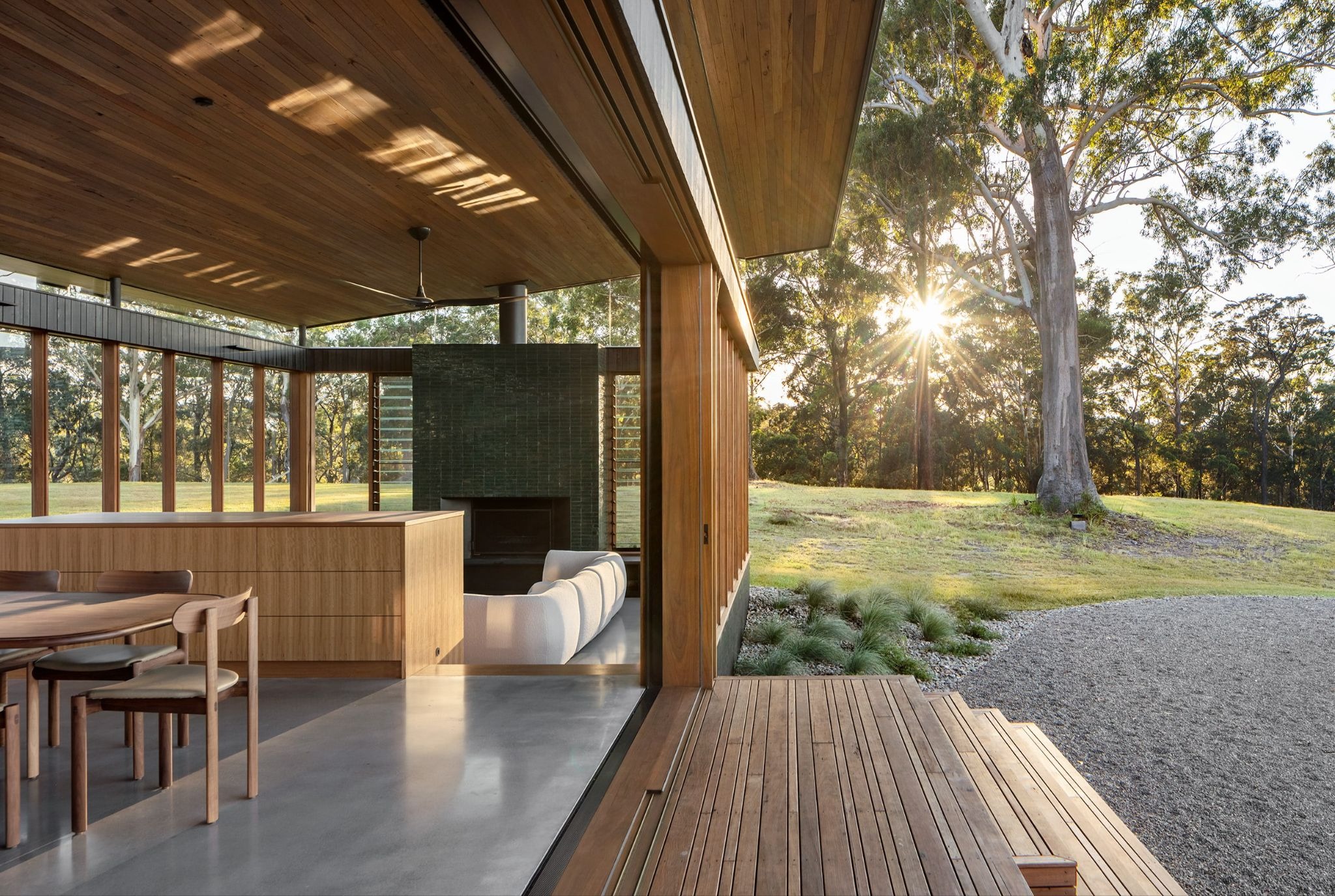 Down South by TF Architects & New View Building Solutions: A Resilient Home Forged in Fire, Forest and Coastal Light