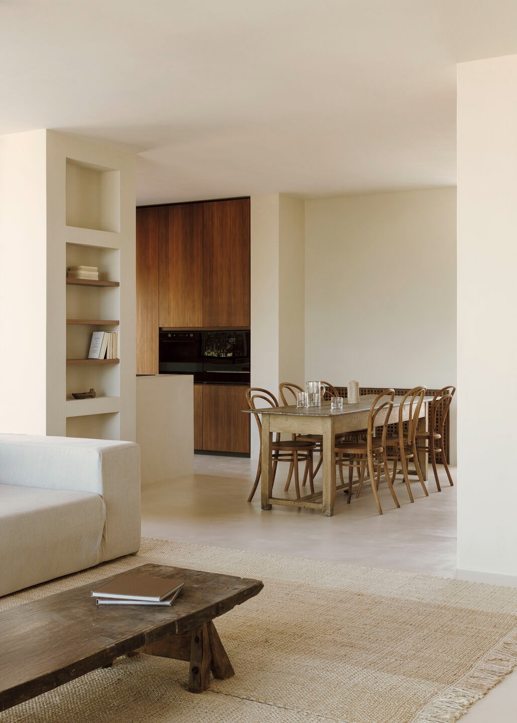 Casa Nell’Agrò: A Contemporary Home Rooted in the Landscape of Ostuni