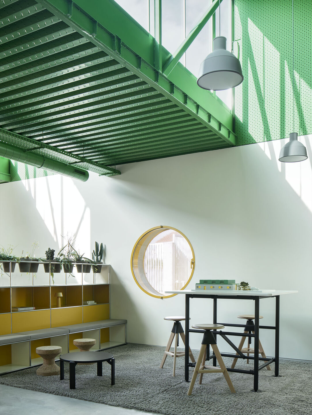 Where Industry Meets Field: The Agrosemillas Office Reimagined